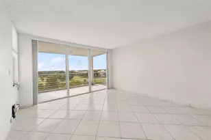 3520 Oaks Way, Pompano Beach, FL 33069 - Photo 5