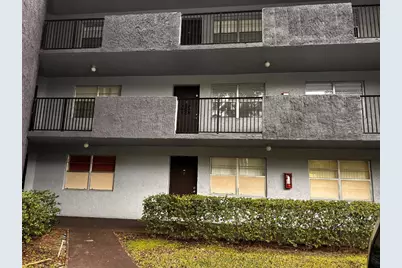 8450 Lagos De Campo Boulevard #105, Tamarac, FL 33321 - Photo 1