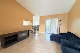 4014 NW 87th Ave, Sunrise, FL 33351 - Photo 3