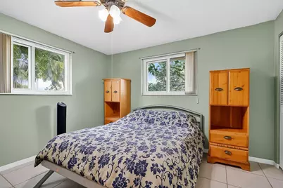 1910 SW 98th Terrace, Miramar, FL 33025 - Photo 17