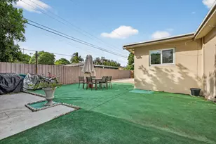 1910 SW 98th Terrace, Miramar, FL 33025 - Photo 37