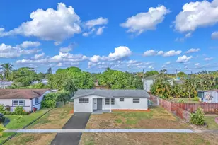 4911 NW 16th St, Lauderhill, FL 33313 - Photo 7