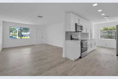 4911 NW 16th Street, Lauderhill, FL 33313 - Photo 13