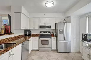 127 Yacht Club Way, Hypoluxo, FL 33462 - Photo 9