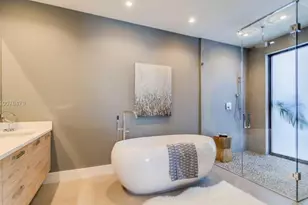 1400 NE 6th St, Fort Lauderdale, FL 33304 - Photo 9