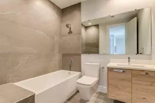 1400 NE 6th St, Fort Lauderdale, FL 33304 - Photo 13