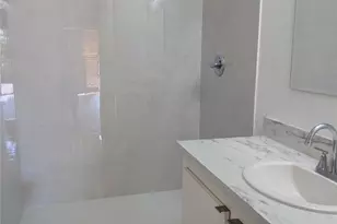 11180 Redwood Unit, Pembroke Pines, FL 33026 - Photo 5