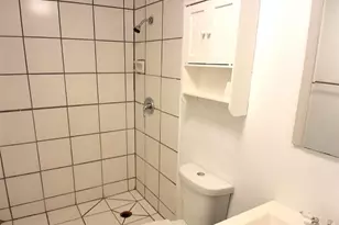 2718 S University Dr, Cooper City, FL 33328 - Photo 15