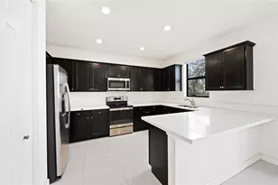 4033 Devenshire Ct, Coconut Creek, FL 33073 - Photo 5