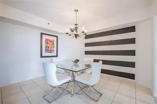 7100 Radice Ct, Lauderhill, FL 33319 - Photo 7