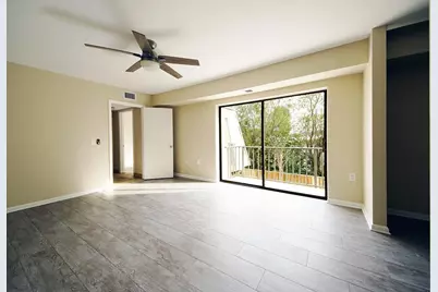 1700 Embassy Drive #402, West Palm Beach, FL 33401 - Photo 19