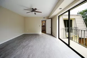 1700 Embassy Dr Unit, West Palm Beach, FL 33401 - Photo 21