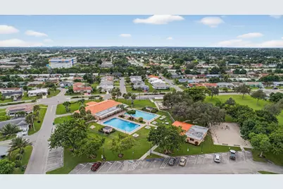 4305 NW 49th Drive, Tamarac, FL 33319 - Photo 23