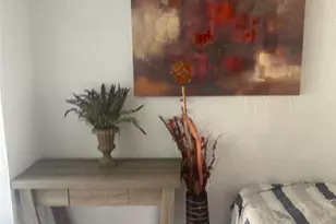 408 SW 68th Ave, Pembroke Pines, FL 33023 - Photo 1