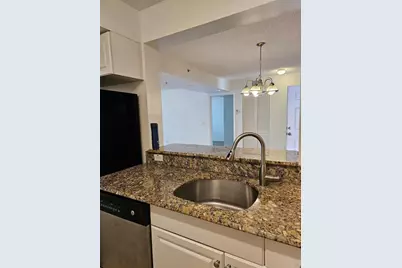 2731 Ocean Club Boulevard #106, Hollywood, FL 33019 - Photo 7