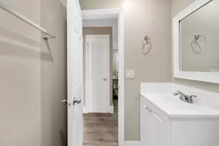 19426 Colorado Cir, Boca Raton, FL 33434 - Photo 5