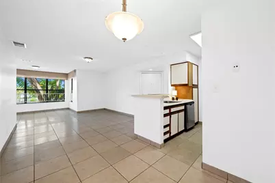 2906 S University Drive #10204, Davie, FL 33328 - Photo 9