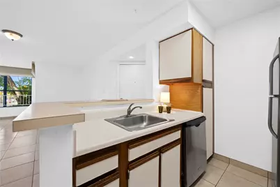 2906 S University Drive #10204, Davie, FL 33328 - Photo 17