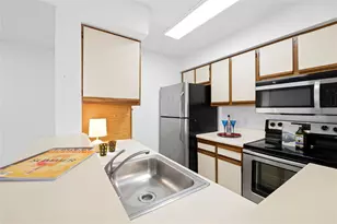 2906 S University Dr, Davie, FL 33328 - Photo 1