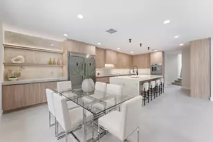 10303 SW 26th St, Davie, FL 33324 - Photo 15