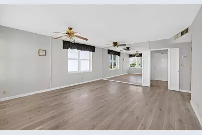 3333 NE 34th Street #615, Fort Lauderdale, FL 33308 - Photo 9