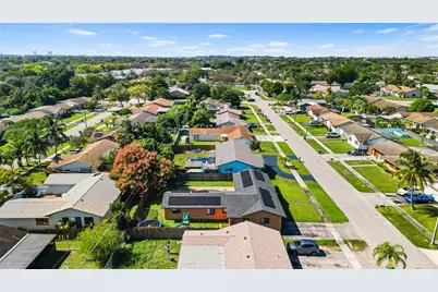 8610 NW 46th Street, Lauderhill, FL 33351 - Photo 41