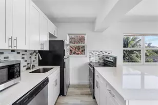 1100 NE 9th Ave, Fort Lauderdale, FL 33304 - Photo 7