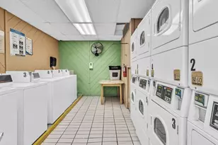 2555 NE 11th St, Fort Lauderdale, FL 33304 - Photo 27