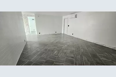 21511 NW 3rd Street, Pembroke Pines, FL 33029 - Photo 5