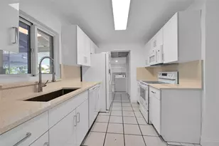 4697 SW 35th Ave, Fort Lauderdale, FL 33312 - Photo 17