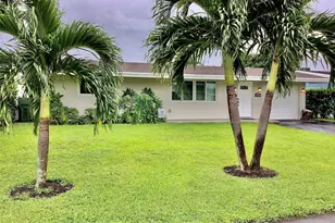 8260 NW 11th Ct, Pembroke Pines, FL 33024 - Photo 1