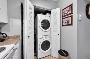 2711 Ocean Club Blvd, Hollywood, FL 33019 - Photo 11