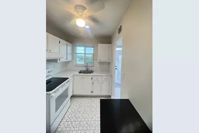 8515 Sunrise Lakes Boulevard #303, Sunrise, FL 33322 - Photo 3