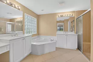 9870 Casa Mar Dr, Lake Worth, FL 33467 - Photo 17