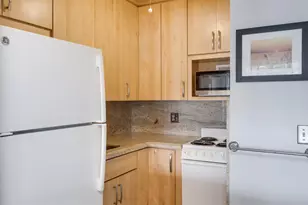 851 Atlantic Shores Blvd, Hallandale Beach, FL 33009 - Photo 17