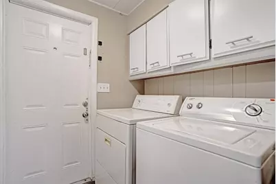 21851 S Heritage Circle, Pembroke Pines, FL 33029 - Photo 7