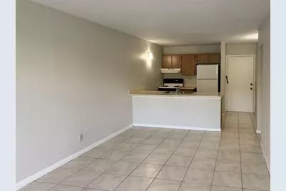 2771 Riverside Drive #310, Coral Springs, FL 33065 - Photo 3