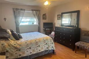 3940 NW 42nd Ave, Lauderdale Lakes, FL 33319 - Photo 5