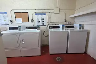 253 S Cypress Rd, Pompano Beach, FL 33060 - Photo 17