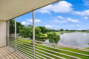 3205 Portofino Point, Coconut Creek, FL 33066 - Photo 13