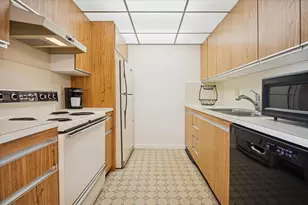 3205 Portofino Point, Pompano Beach, FL 33066 - Photo 7