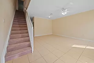 8299 SW 27th St, Miramar, FL 33025 - Photo 5