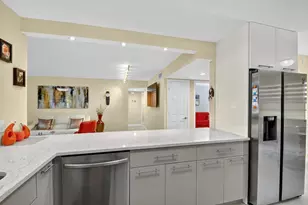 6448 Aspen Glen Cir, Boynton Beach, FL 33437 - Photo 3