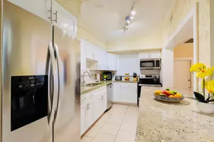 279 Hach Ln, West Palm Beach, FL 33415 - Photo 15