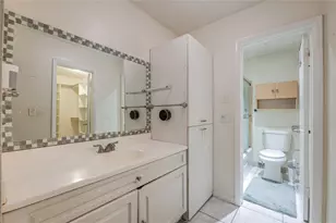 5614 Hammock Ln, Lauderhill, FL 33319 - Photo 19