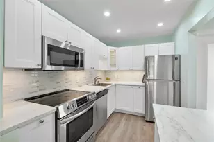 1951 NE 39th St, Lighthouse Point, FL 33064 - Photo 5