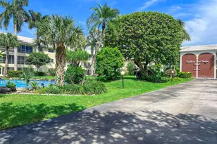 1951 NE 39th St, Lighthouse Point, FL 33064 - Photo 35