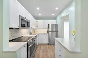 1951 NE 39th St Unit, Lighthouse Point, FL 33064 - Photo 5