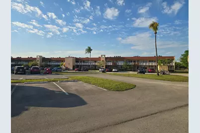 9001 Sunrise Lakes Boulevard #110, Sunrise, FL 33322 - Photo 23