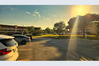 9001 Sunrise Lakes Boulevard #110, Sunrise, FL 33322 - Photo 25